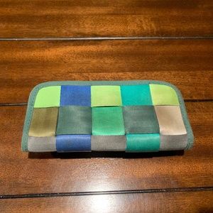 Harveys Seatbelt Bag Clutch Wallet - Mixed Greens